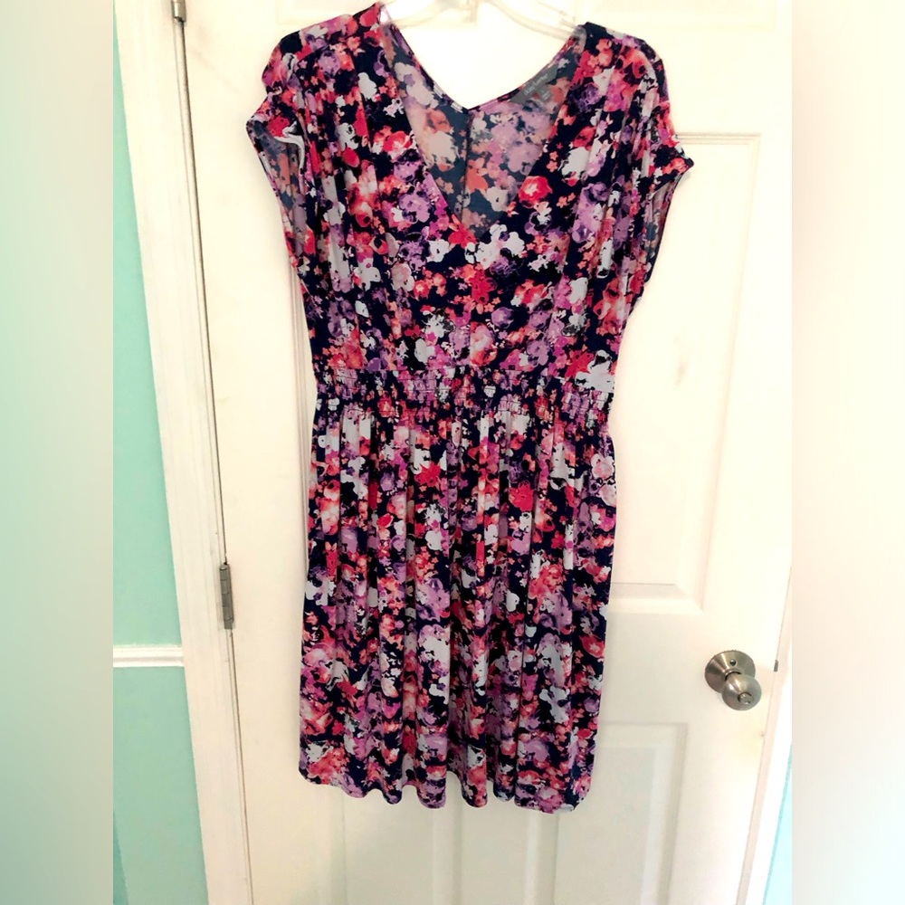 Daisy Fuentes Floral Midi Dress